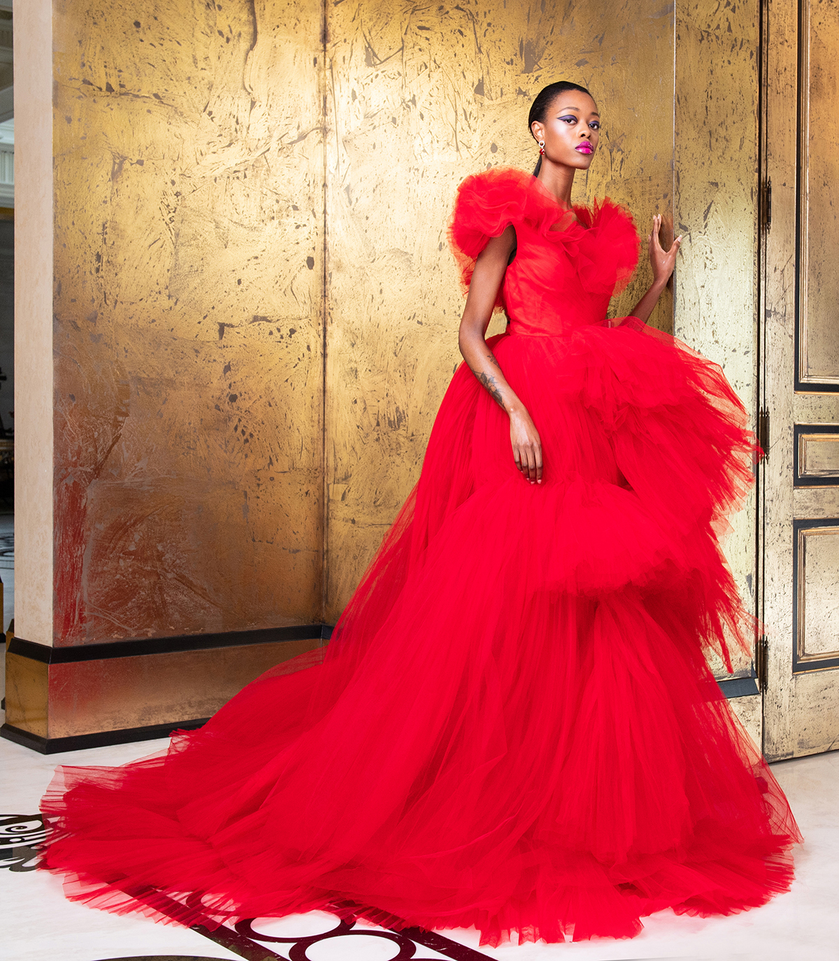 Red Prom Dresses Tiered Ruffles V Neck Evening Party Dress Short Sleeve Tulle Gowns Custom Made