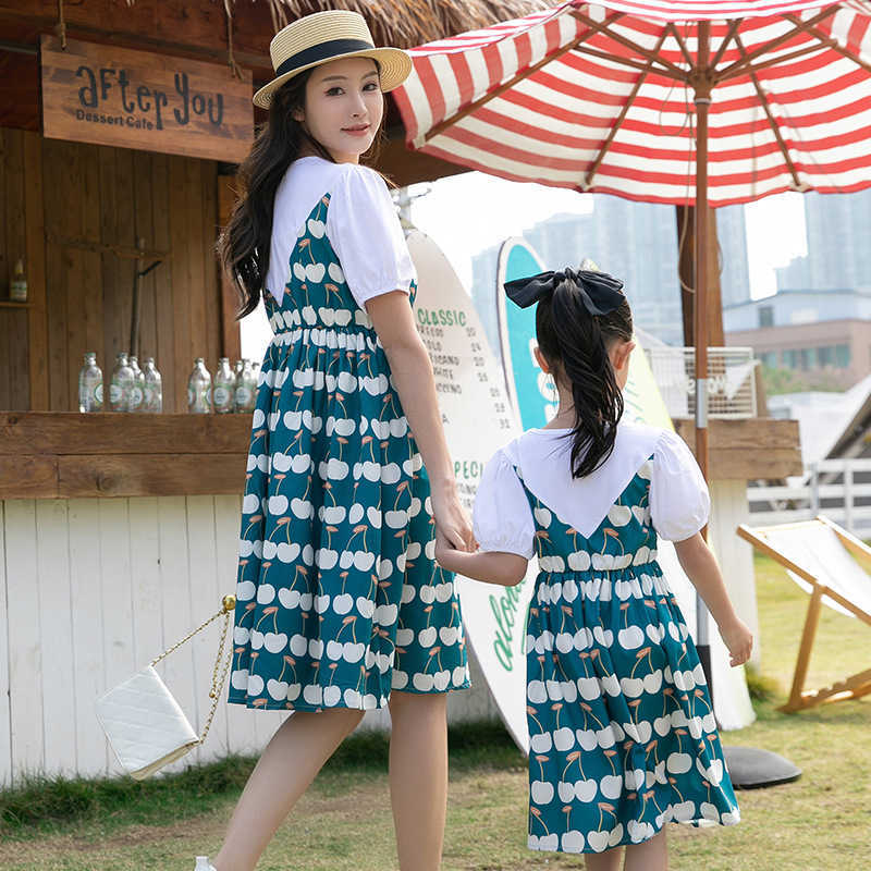 Family Matching Outfits Matching Family Outfits Summer Beach Mum Daughter Floral Chiffon Dress Mother Daughter Dresses Mommy and Me Matching R230810