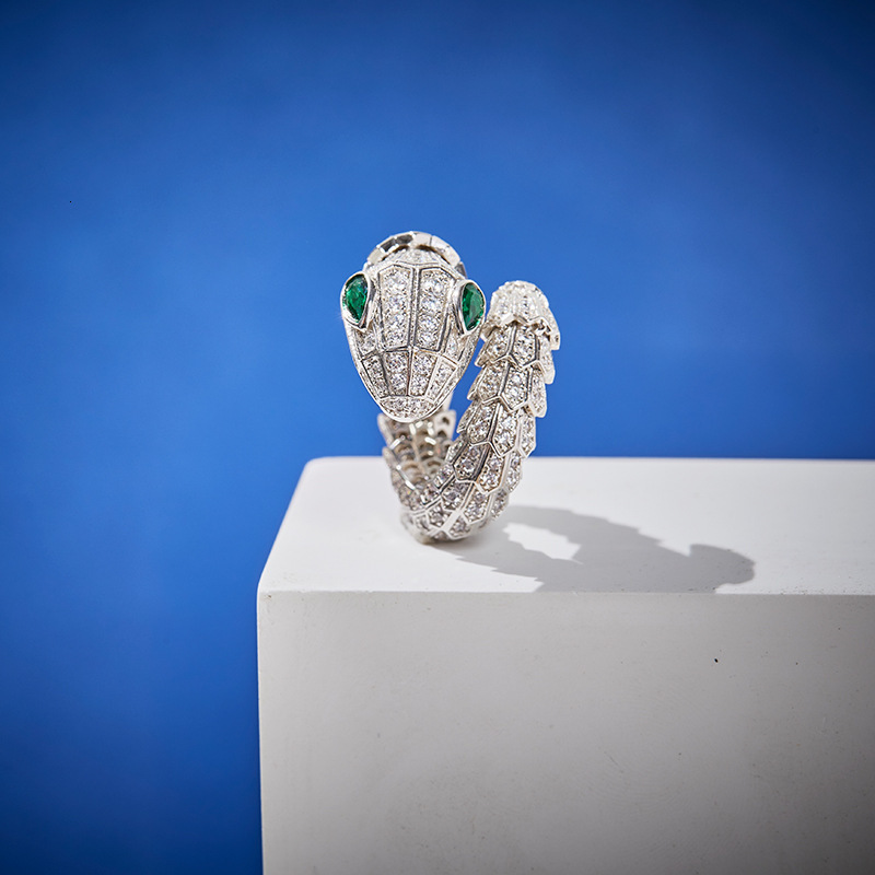 Wedding Rings High Quality Open Ring Big Size Snake Shaped Full Zircon Fashion Charm Banquet For Women Birthday Christmas Gifts 230810