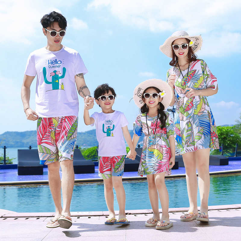 Family Matching Outfits Family Look Mother Daughter Summer Beach Dresses Holiday Family Matching Outfits Cotton T-shirts Matching Couple Outfits R2308