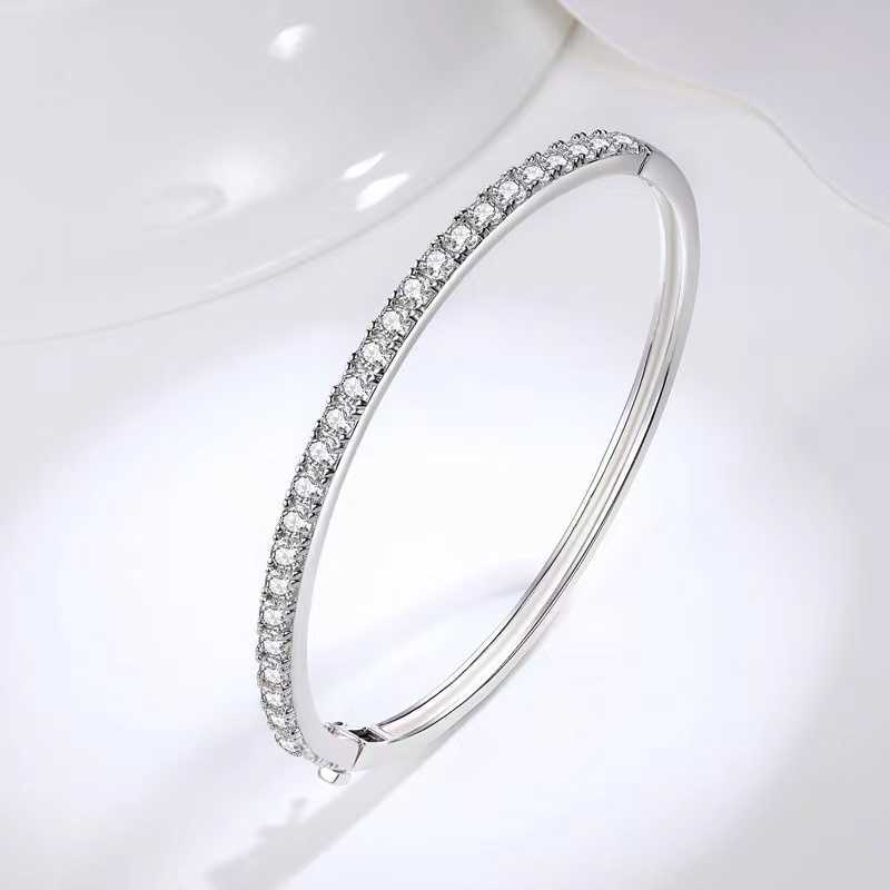 Band Rings Iced D Color Moissanite Bangle Women S925 Sterling Silver Ins Fashion Moissanita Diamond Bracelet White Gold Finish Pass Tester
