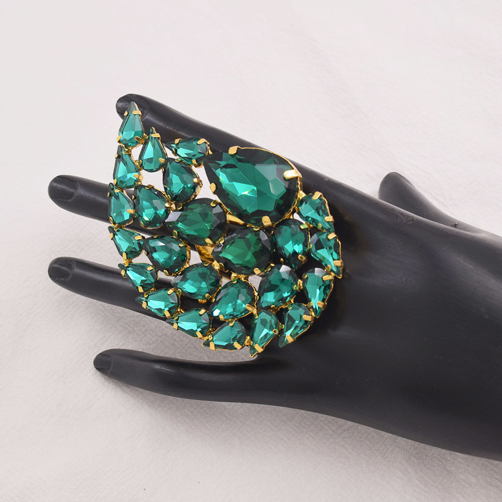 Solitaire Ring CUIER 8cm Huge Size Water Drop Rings for women Bling bling Glass Gem Wedding Jewelry Fashion TV show jewelry 230810