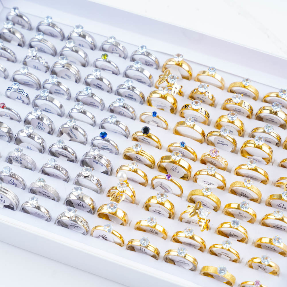 Solitaire Ring 30Pcs/Lot Classic Female Stainless Steel Rings for Wedding Engagement Anniversary Jewelry Accessories Party Gifts 230810