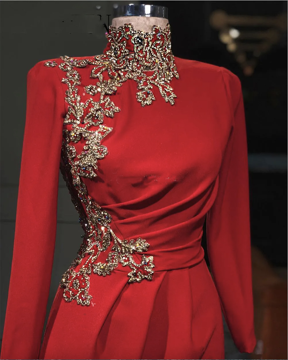 Red Mermaid Gold Lace Evening Dresses High Neck Long Sleeves Prom Gowns or Length Satin Plus Size Formal Party Dress