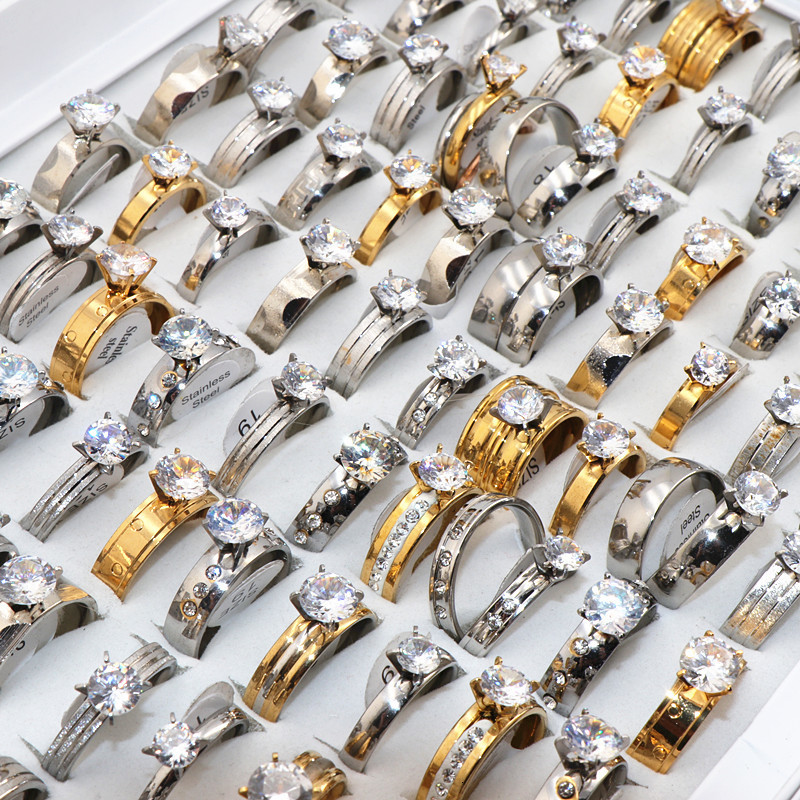 Solitaire Ring Wholesale 50Pcs/lot Mix Style Zircon Stainless Steel Rings Wedding Ring Women Mens Ring 230810