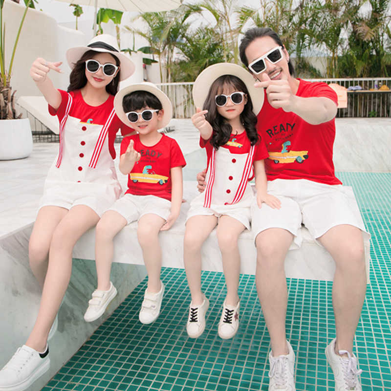 Family Matching Outfits Summer Family Matching Outfits Mother Daughter Dad and Son Matching Cotton T-shirt Shorts Family Look Matching Couple Outfits 