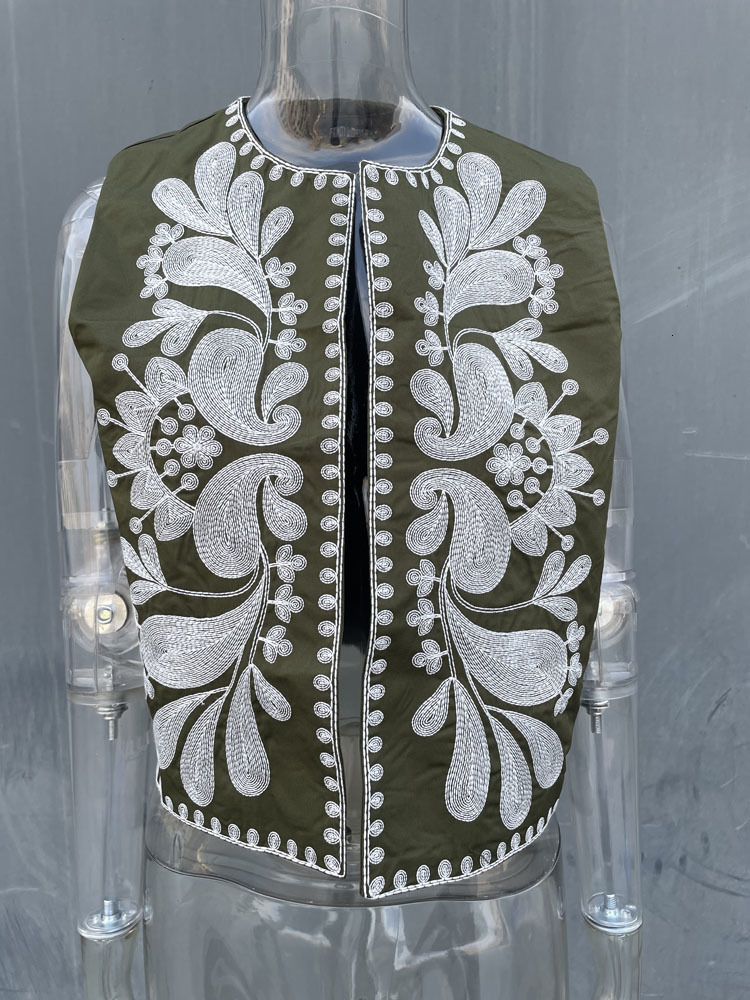 Women's Vests RR2493 Streetwear Short Embroidered Vests Women Traf Oficial Store Sleeveless Cropped Coats No Closure Eleagnt Cotton Jackets 23081