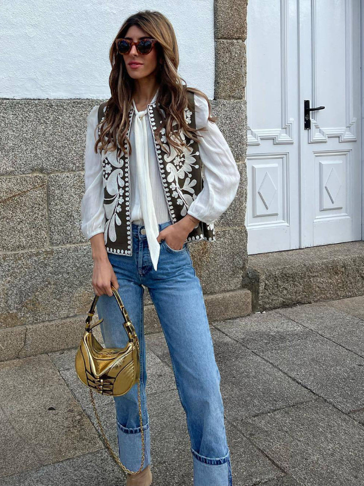 Women's Vests RR2493 Streetwear Short Embroidered Vests Women Traf Oficial Store Sleeveless Cropped Coats No Closure Eleagnt Cotton Jackets 23081