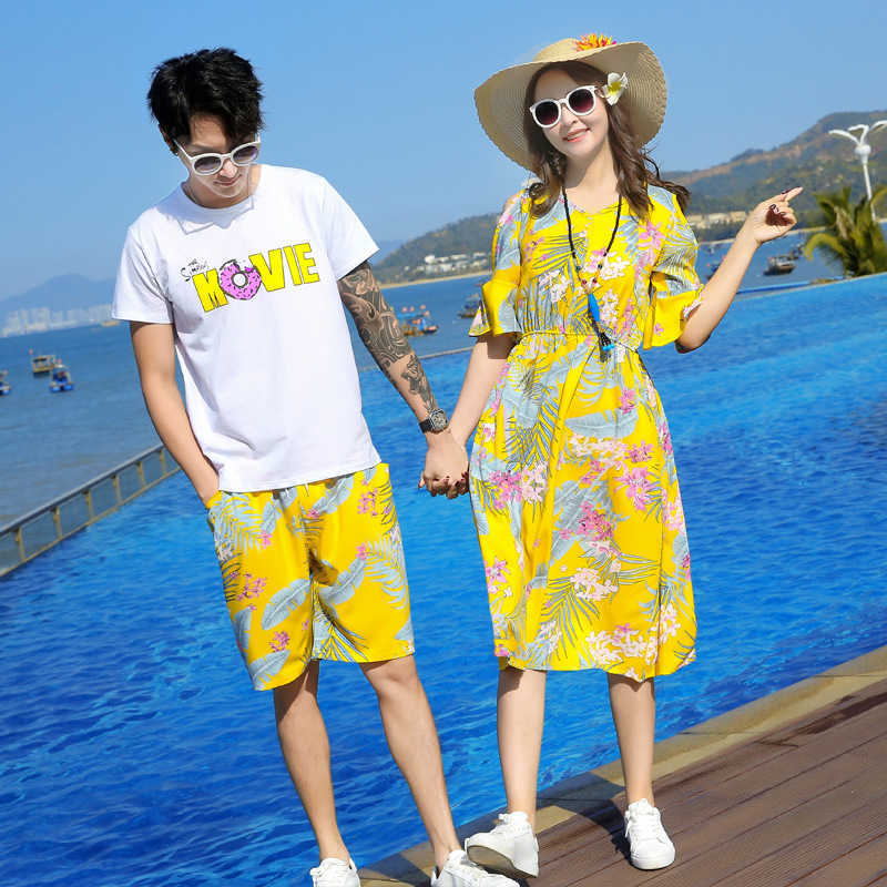 Family Matching Outfits Summer Beach Matching Family Clothes Mum Daughter Floral Dresses Dad Son Cotton T-shirts+Shorts Holiday Couple Outfits R230810