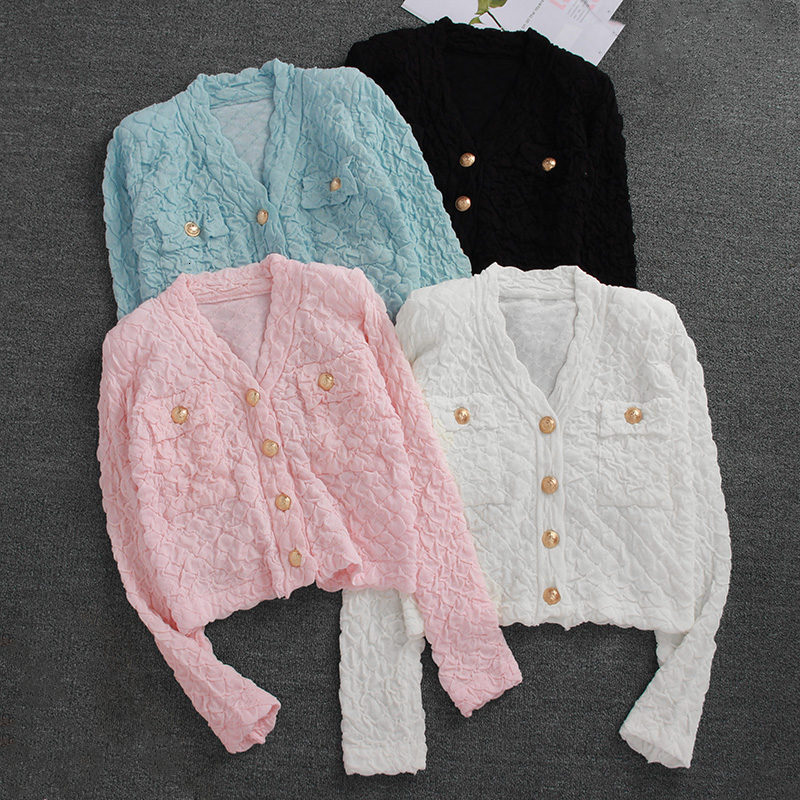 Women's Knits Tees High Quality Women Fashion Spring Elegant Ladies Temperament Metal Buckle V-Neck Long-Sleeved Knitted Cardigan Top 230810