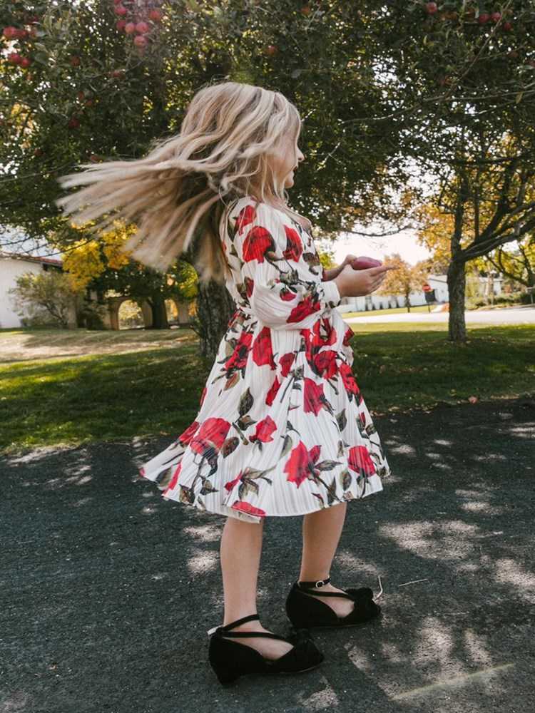 Family Matching Outfits Long-Sleeved Mommy And Me Printing Kids Dresses For Girls Family Matching Clothes Family Look Outfits Mother Daughter Dress R2