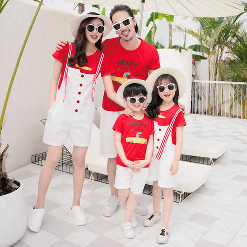 Family Matching Outfits Summer Family Matching Outfits Mother Daughter Dad and Son Matching Cotton T-shirt Shorts Family Look Matching Couple Outfits 