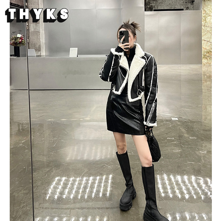Women's Jackets High Street Biker Short Jacket Fashion Thick Warm PU Leather Ladies Retro Belt Long Sleeve Chic Top 230812