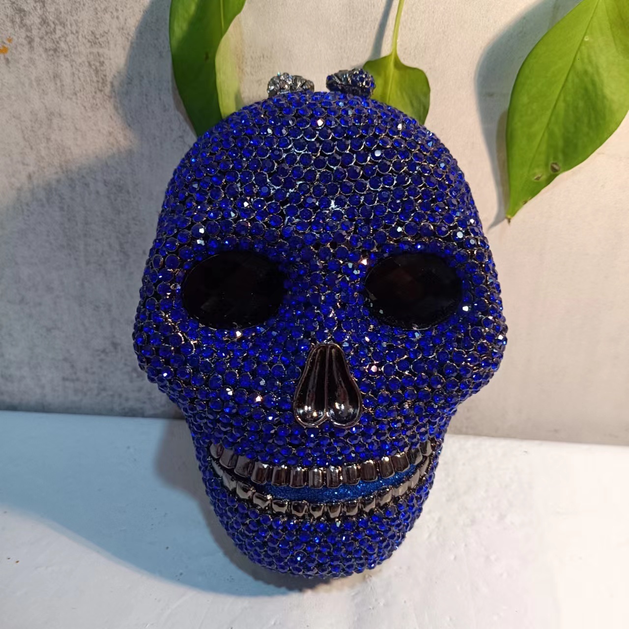Lady Skull Halloween Gift Stones Clutch Women Rhies Evening Bag Wedding Bags Crystal Chain Gold Sier Day Clutches 230811 4