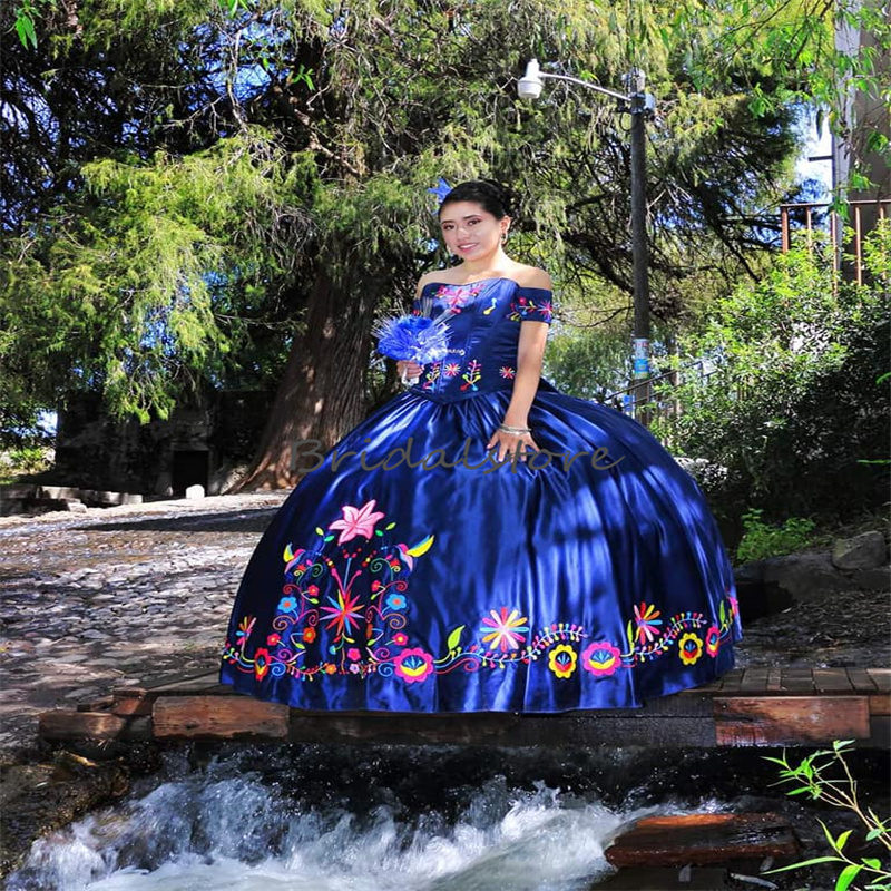 Mexican Blue Embroidery Quinceanera Dresses 2023 Off Shoulders Satin Flower Sweet Para Vestido De 15 Anos Ballkleider Xv Party Debutante Vestidos 15 a