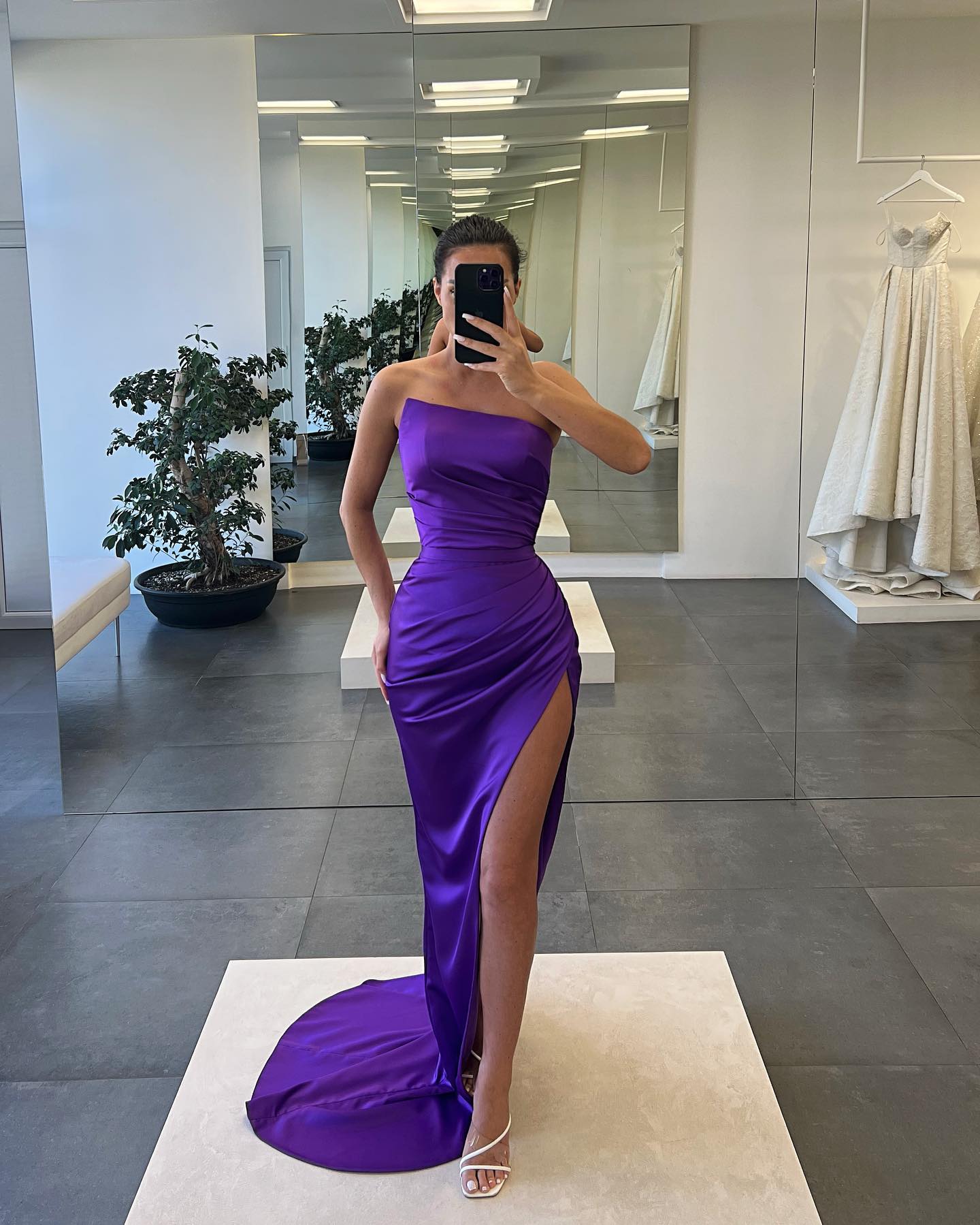Elegant Mermaid Prom Dresses Strapless Satin Evening Dress Pleats Backless Split Formal Long Special Ocn Party Dress 0227Lz