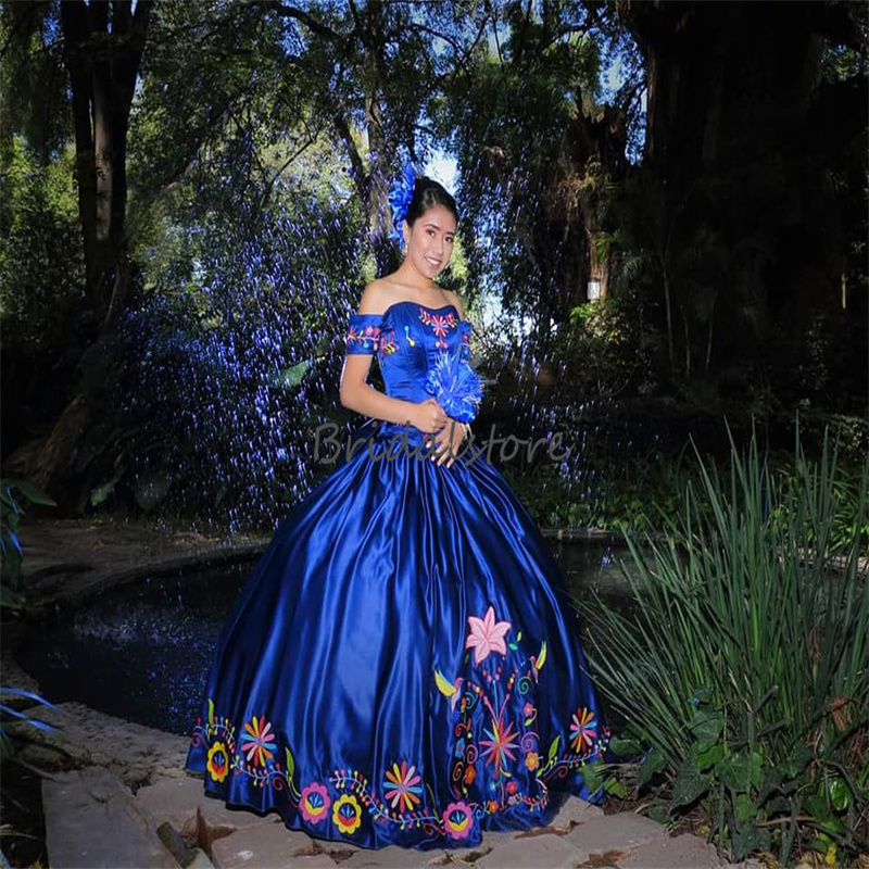 Mexican Blue Embroidery Quinceanera Dresses 2023 Off Shoulders Satin Flower Sweet Para Vestido De 15 Anos Ballkleider Xv Party Debutante Vestidos 15 a