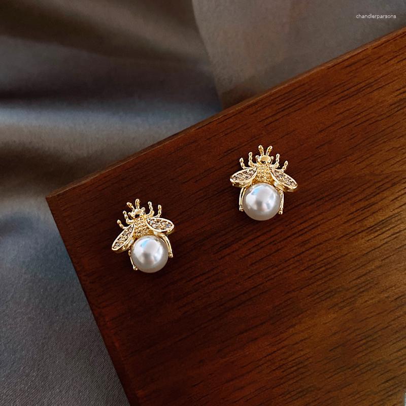 Stud Earrings 2023 Korean Exquisite Honey Bee Pearl Fashion Temperament Versatile Small Elegant Ladies Jewelry