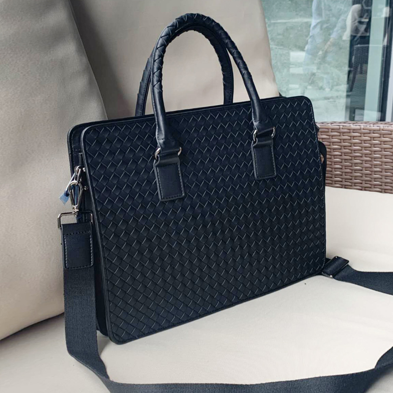 5A Designer Portable Briefcase Brand Top Men's Leather Single-Shoulder A4 Magazine Fashion Laptop Simple Business Handmade Woven Bag 2023 New