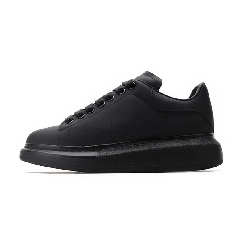 Oversized Sneakers womens men Plate forme espadrilles White Black Suede Velvet Leathe alexander Mcqueens mqueen mc queen mcqueen Casual Shoes Flat Sole Platform
