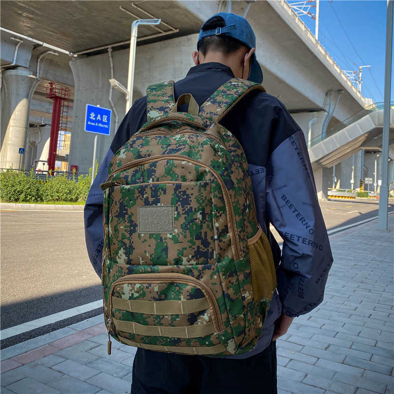 Outdoor Backpack for Boys' Junior High School Students Portable Large Capacity Camo Tactical Backpack 230615