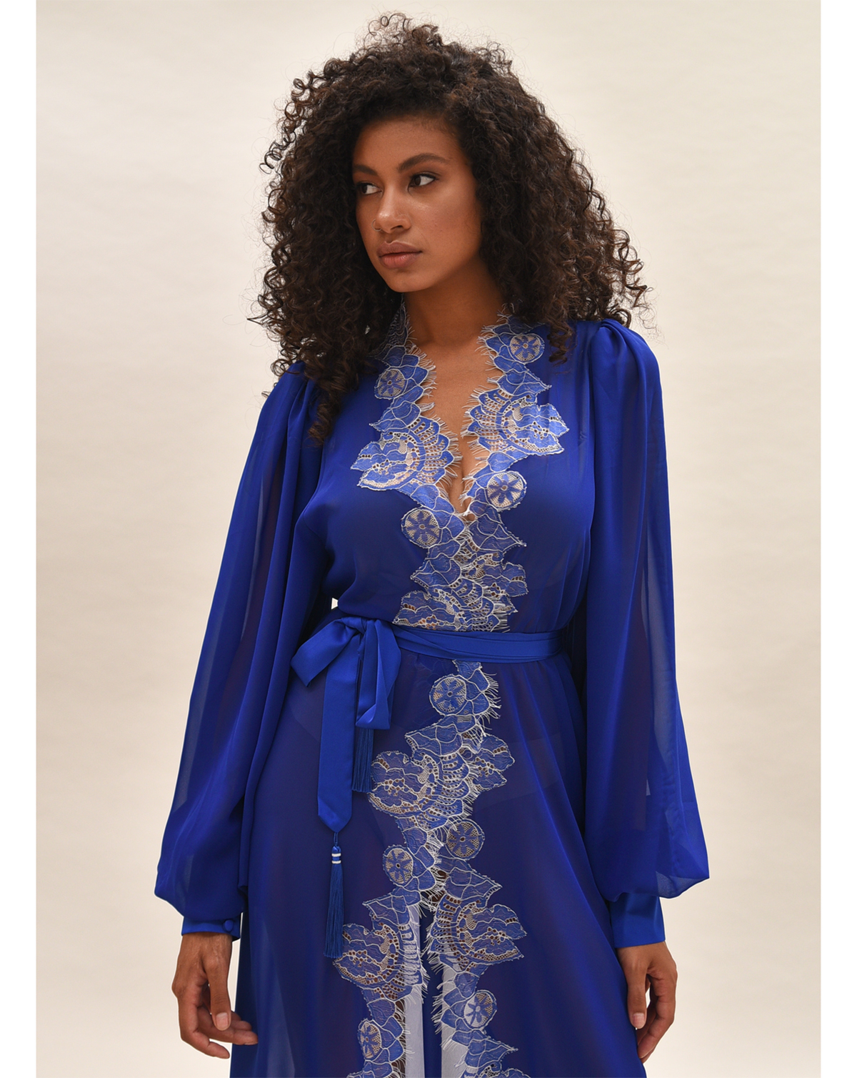 Flowers Appliques Tulle Bridal Robe Sleepwear Long Sleeve Royal Blue Wedding Evening Bathrobe Nightwear Custom Made Robe Gowns