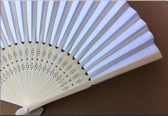 Paper Hand Fans White Chinese Fan Wedding Bridal Dance Accessories 21cm Home Decorations Hollow Wood Holding FanZZ