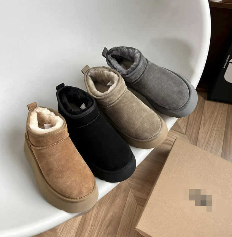 Winter Boots 2023 Ultra Women Mini Boot Designer Australian Platform Boots for Men Real Leather Warm Ankle Fur Booties Luxurious Shoe EU44 3323