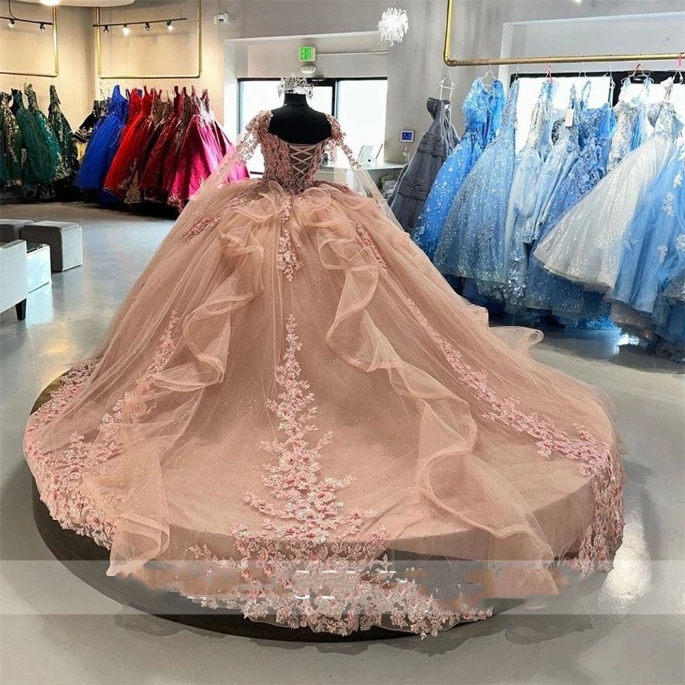 Sexy Quinceanera Dresses Blush Pink Lace Appliques Crystal Beads Sweetheart Ruffles Long Sleeves Plus Size Formal Party Prom Evening Gowns Corset Back