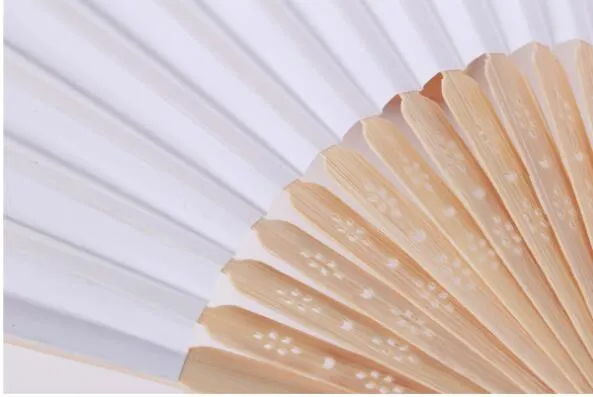 Paper Hand Fans White Chinese Fan Wedding Bridal Dance Accessories 21cm Home Decorations Hollow Wood Holding FanZZ