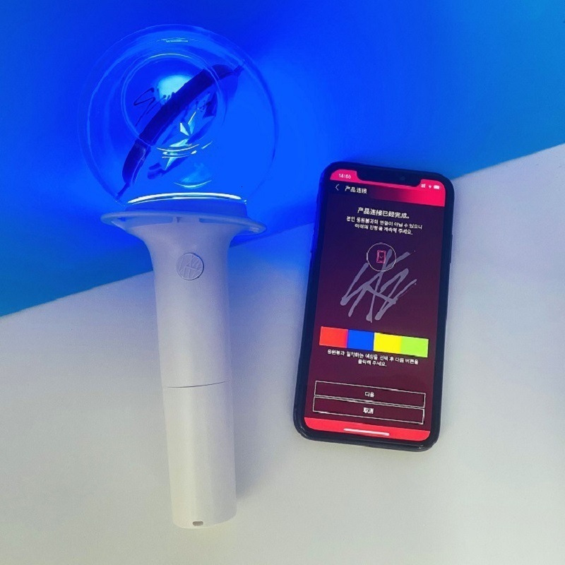 LED Light Sticks Kpop Strayed Kids Lightstick With Bluetooth Concert Hand Lamp Glow Light Stick Plush protective cover Flash Lamp Fans Collection 2308
