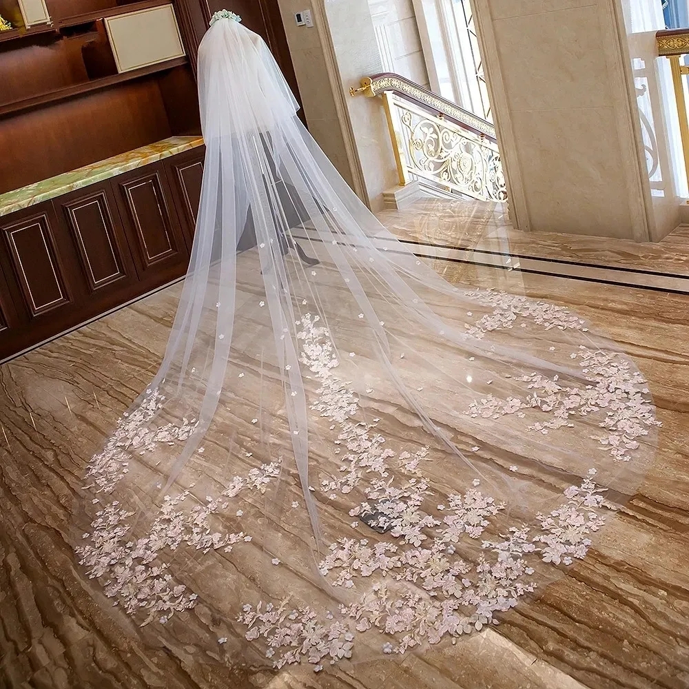 Two Layers Wedding Veil Luxurious Lace with Pink Flowers Long Appliques Blusher Cathedral Floral Bridal Veils with Comb