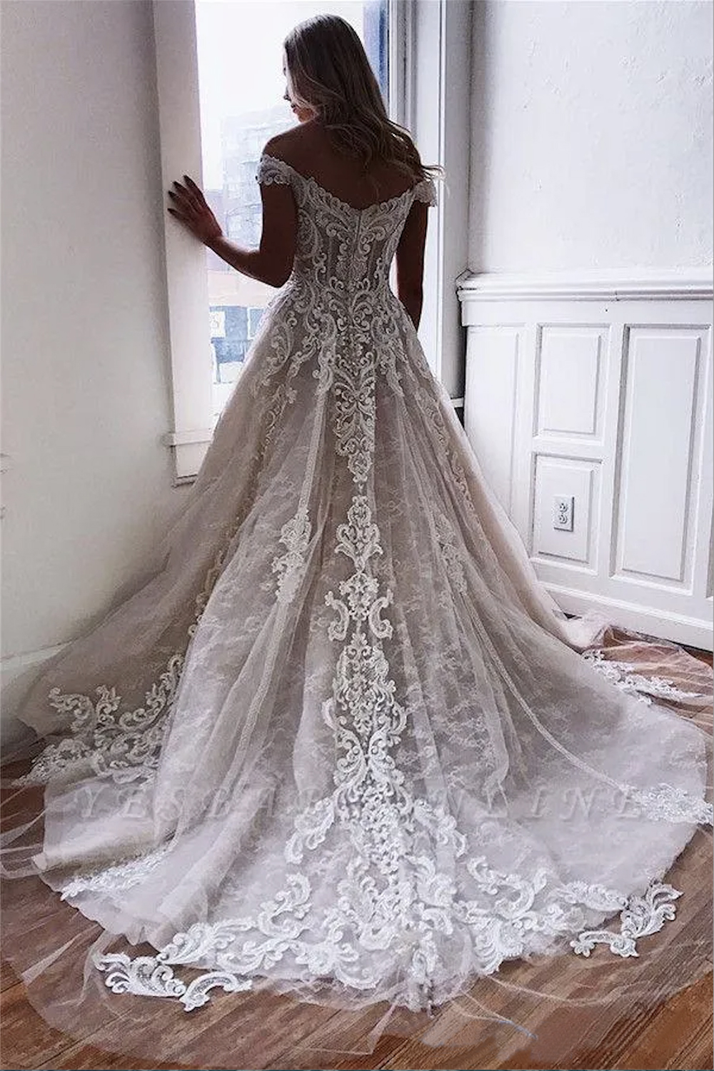 Gorgeous A Line Dresses Off Shoulder Lace Appliques Cheap Plus Size Wedding Bridal Gowns Sweep Train Formal Dress 0509