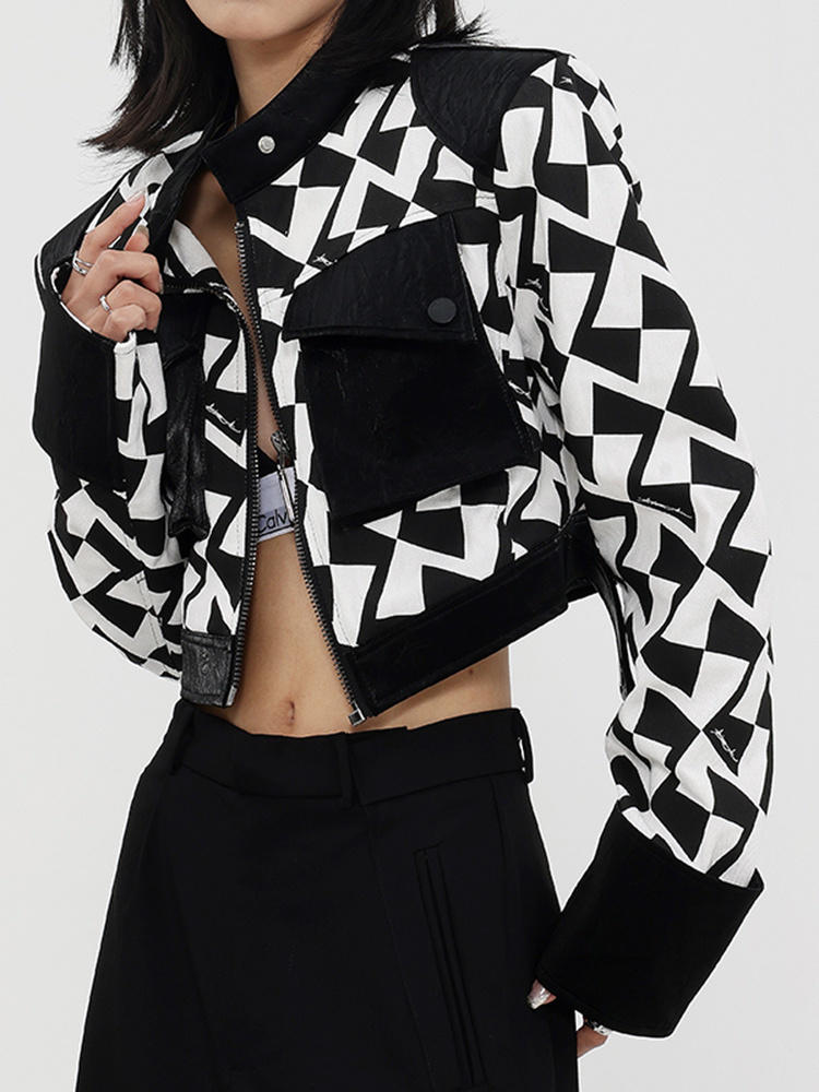 Women's Jackets SHENGPALAE Streetwear Black And Whith Contrast Short Coat Desing Piece Jacket Top 2023 Spring Clothing R1730 230815