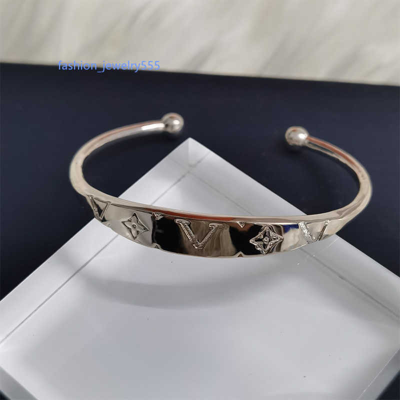 Chain Women Simple Open Bangle Bracelet Bangle 925 Silver Clover Letter Engraved Brand Stainless Steel Bracelet Luxury Accessories