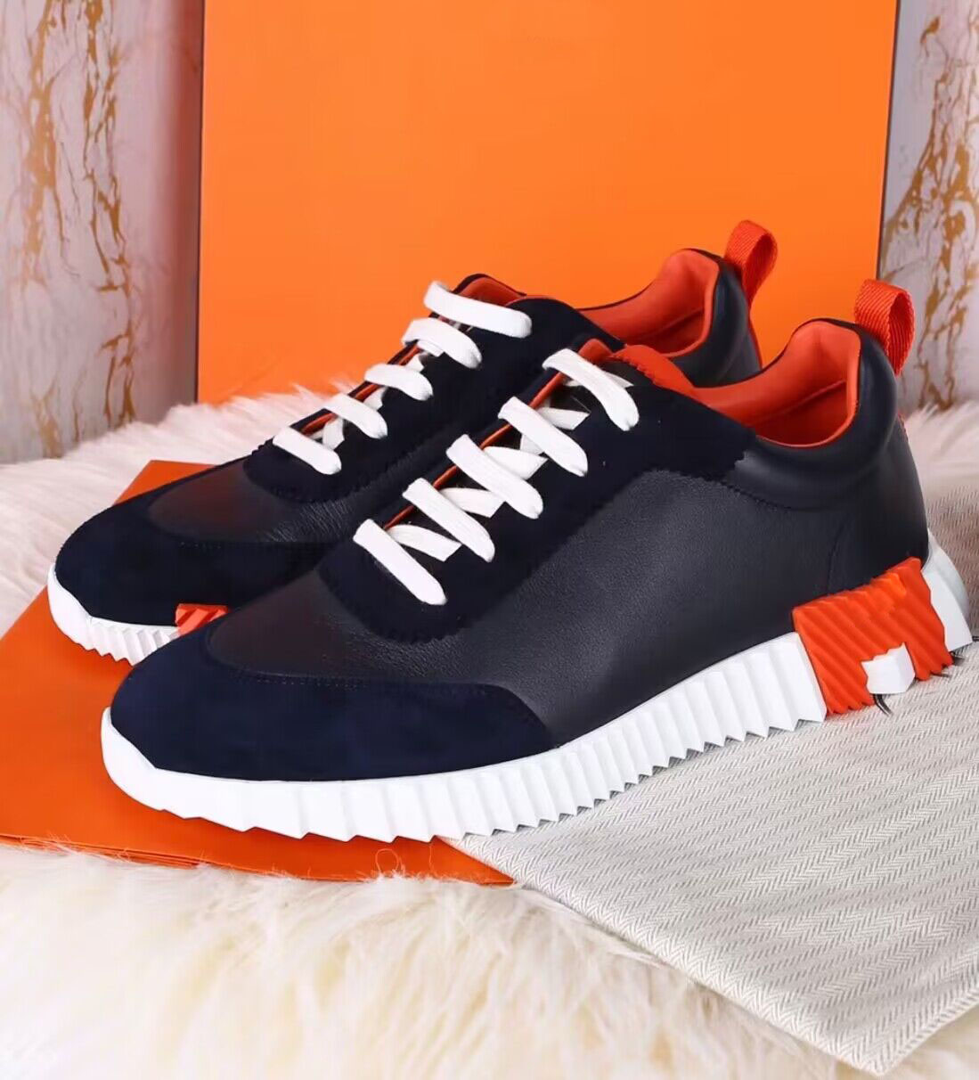 Top Brand Men Bouncing Sneaker Shoes White Black Blue Calfskin Suede Leather Casual Sports Goatskin Light Sole Low Top Trainers Wholesale Walking