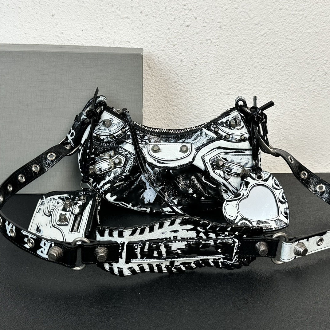 Doodle Half Moon Underarm Bag Dumpling Shoulder Crossbody Handbags Cool girl Designer Handbag Purse Shopping Bags Sling Pouch Zipper Women Adjustable strap