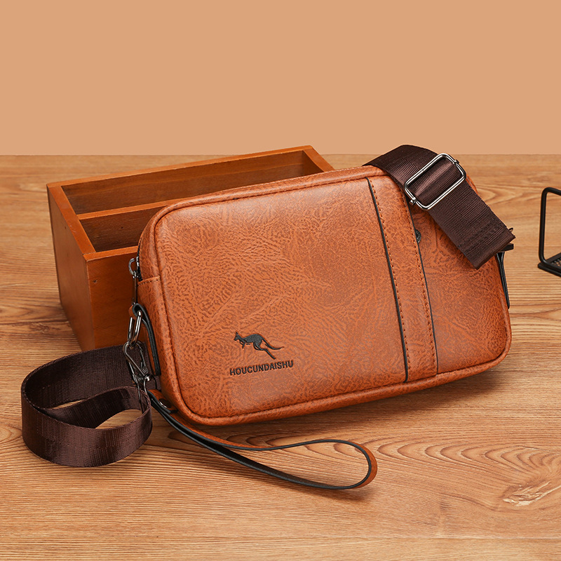 Factory wholesale ladies shoulder bags 3 colors simple Joker solid color leather clutch bag outdoor leisure backpack multi-layer zipper fashion handbag 7004#