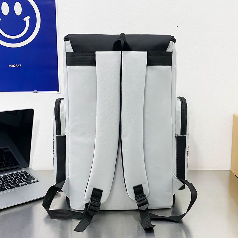 School Bags Large Capacity Waterproof Men Backpack Trendy Pendant Bag for Girls Outdoor Leisure Travel Backpacks Student Bookbags 230817