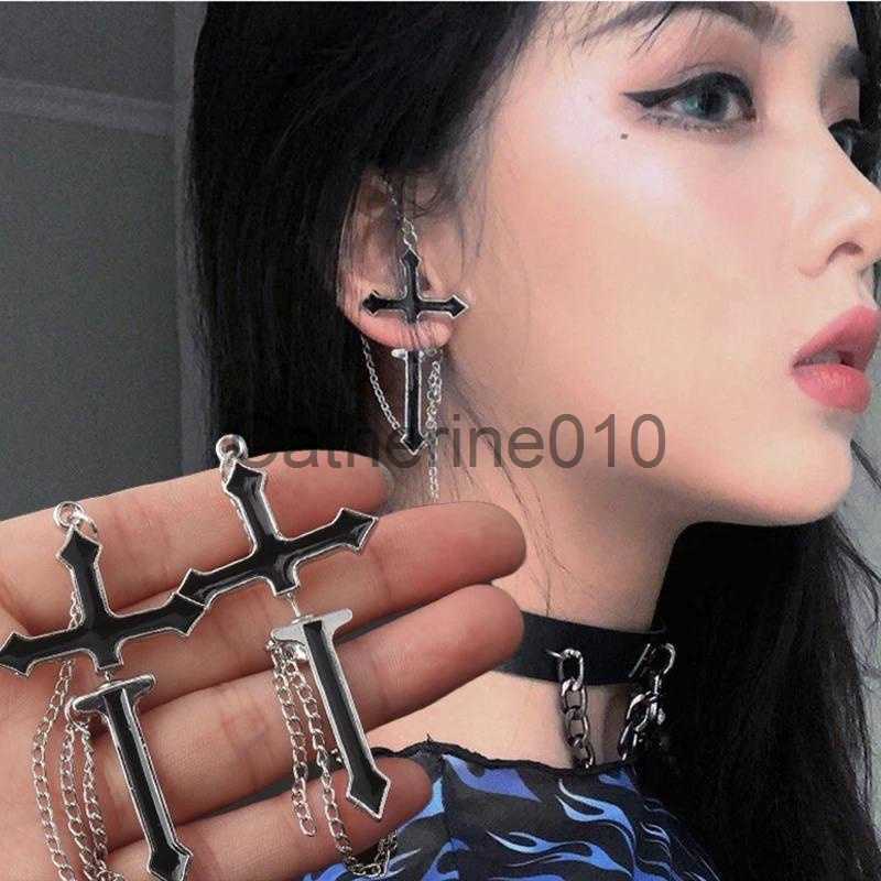 Charm Gothic Accessories Cross Pendant Earrings for Women Long Chain Tassel EarrCross Pierced Earrings Ear Bone Earrings Jewelry J230817