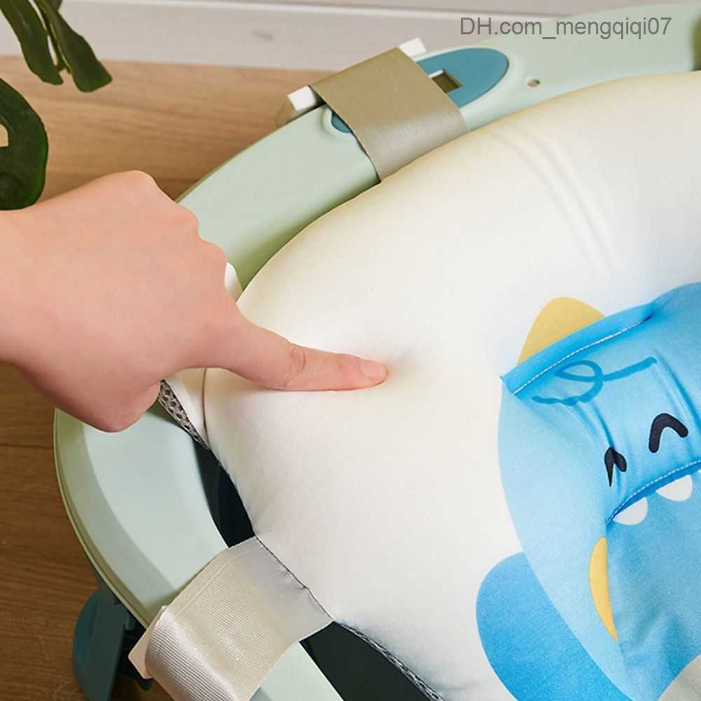 Bathing Tubs Seats Cute and Comfortable Baby Bath Cushion Cartoon Portable Adjustable Newborn Bath Cushion Non slip Plastic Baby Bath Cushion Z230817