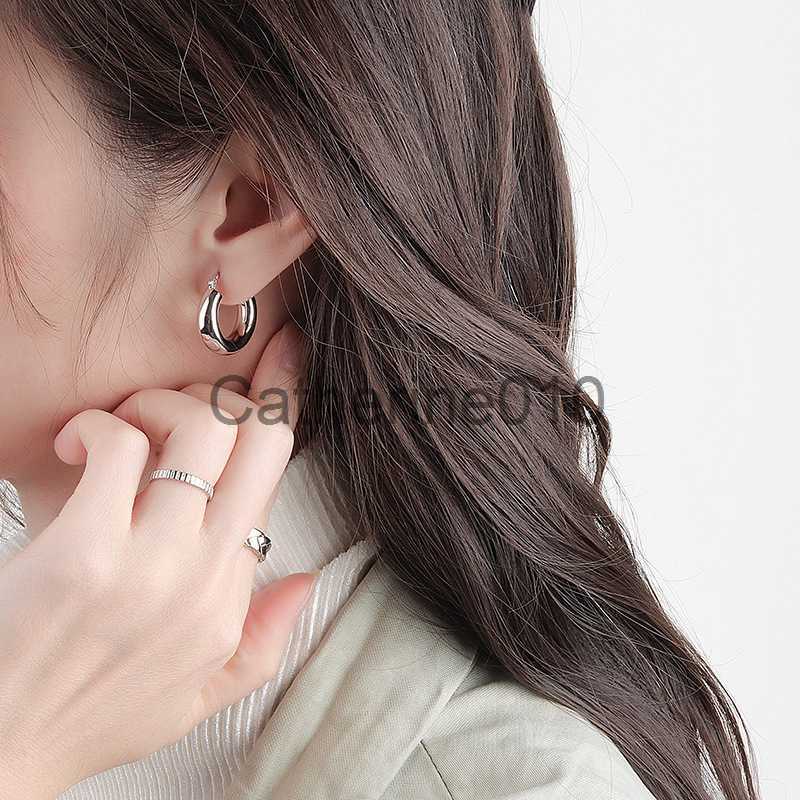 Charm Aide 20/25/30mm Chunky Stainless Steel Golden Hoop Earrings for Women Gift Minimalist Simple Temperament Fashion Huggies Jewelry J230817