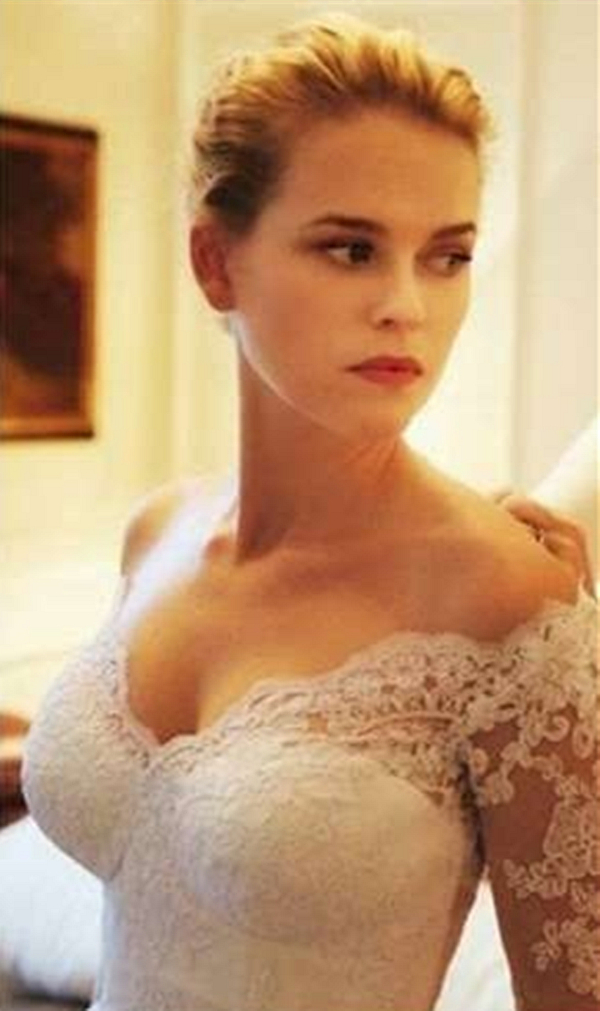 Vintage High Low Lace A Line Wedding Dresses Long Sleeves Backless Sexy Bridal Gowns Court Train Back Elegant Bride Dress