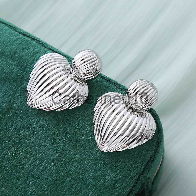 Charm Exaggerate Metal Heart Chain Long Drop Earrings Gothic Simple Big Earrings Punk Party For Women Aesthetics Jewelry Gift J230817