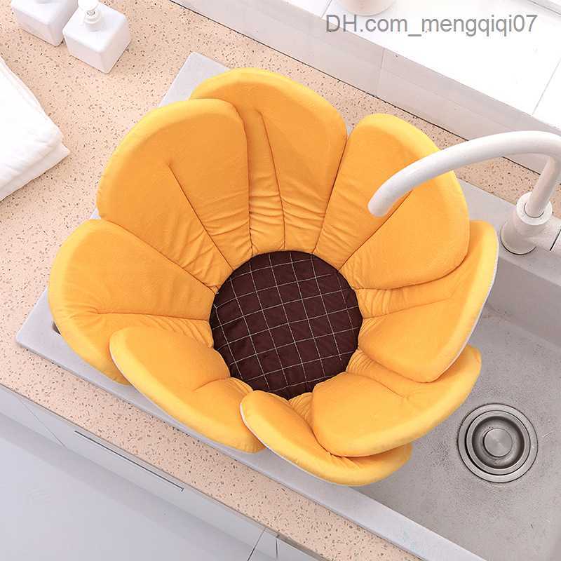 Bathing Tubs Seats Baby shower chair newborn shower pad flower shaped shower pad multifunctional shower basin sink shower pad LB436 Z230817