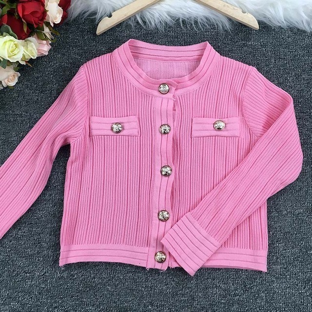 Women's knitted T-shirt cut cardigan fashion sweater elegant button long sleeved jacket jacket 2026