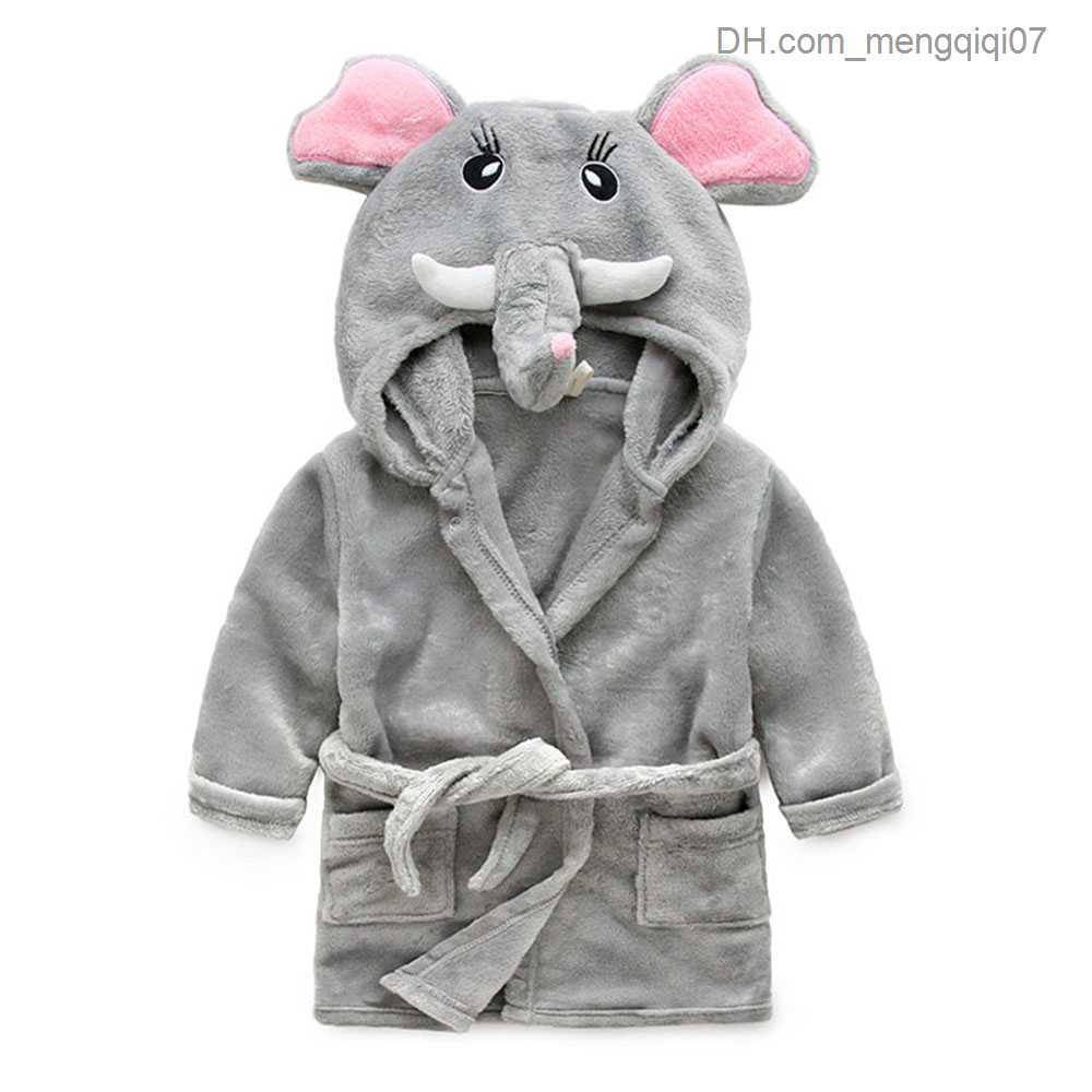 Towels Robes Baby Unisex Plush Animal Face Bathroom Hood Bath Towel Elephant Design Z230819