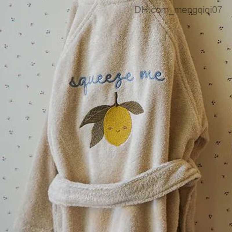 Towels Robes Flower girl dress KS brand Bathrobe baby swimsuit hooded towel children's clothing boy pajamas kimono children's new backpack Z