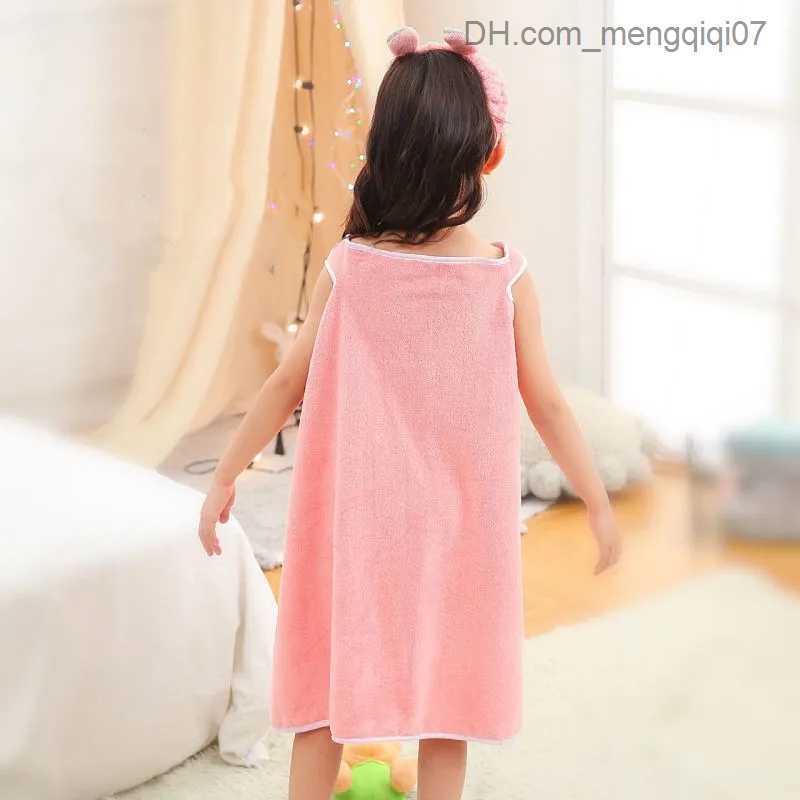 Towels Robes Four Seasons Tank Top Style Children's Bath Towel Cartoon Cotton Baby Bath Towel Meddle Large Wearable Waterproof Bath Towel Z230819