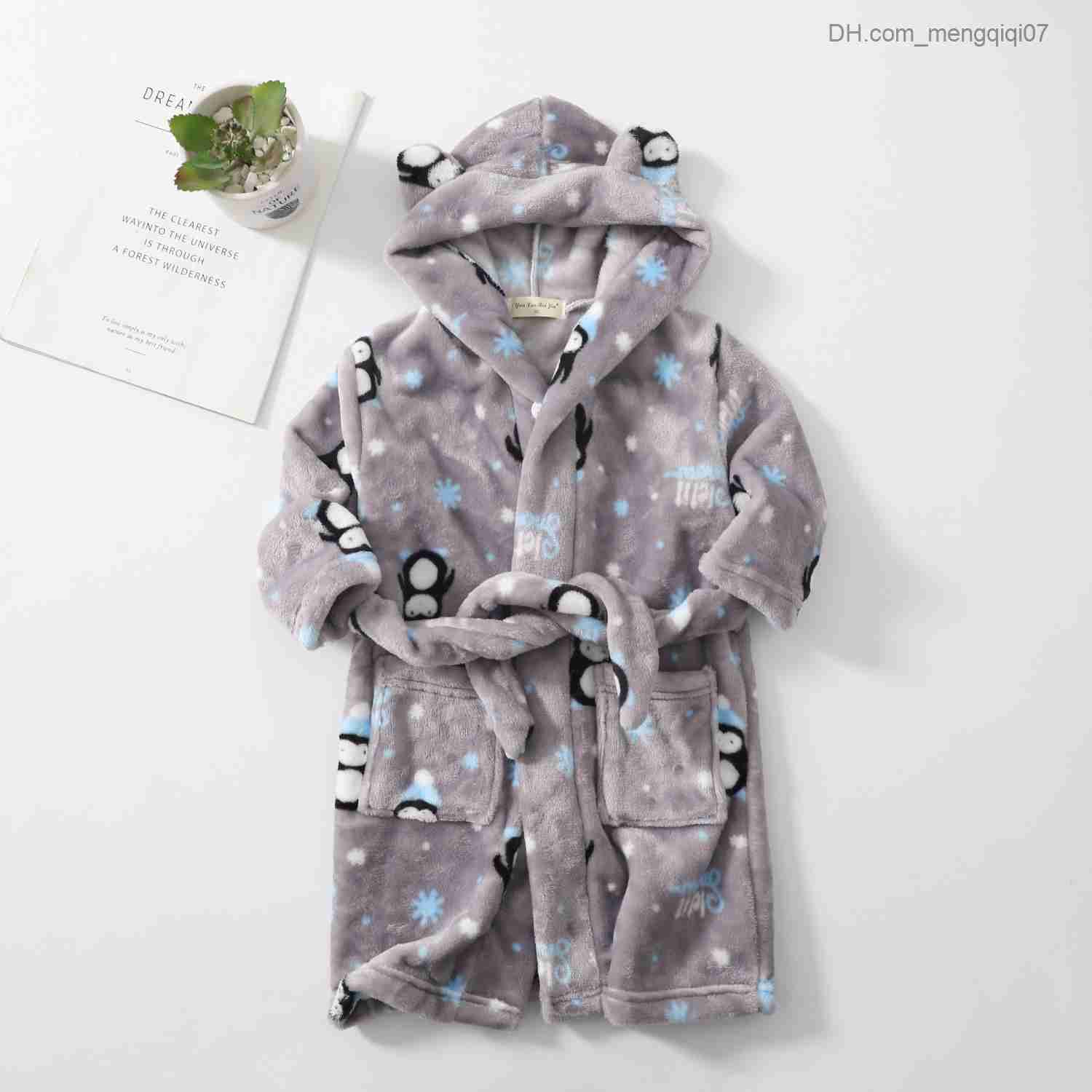 Towels Robes Soft Children's Flannel Pajamas New Boys' Star Pajamas Autumn Winter Children's Bathroom Baby Girls Home Clothing Big Chil